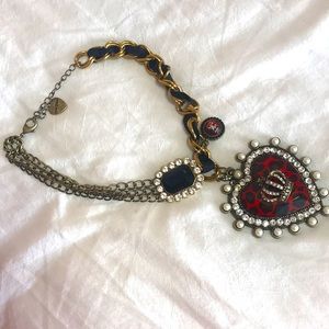 Betsy Johnson chunky necklace